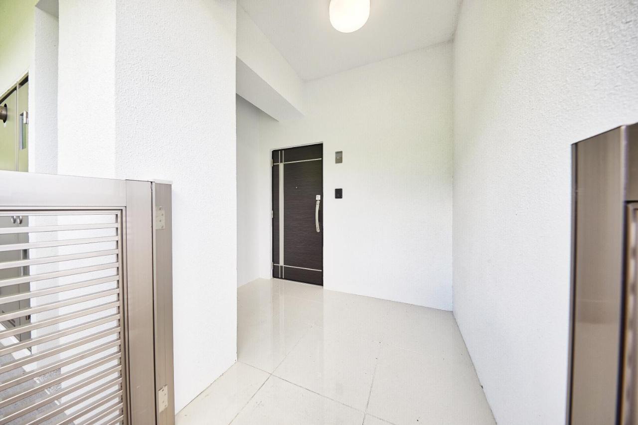 Freedomhillsフリーダムヒルズa棟 Daire Tomigusuku Dış mekan fotoğraf